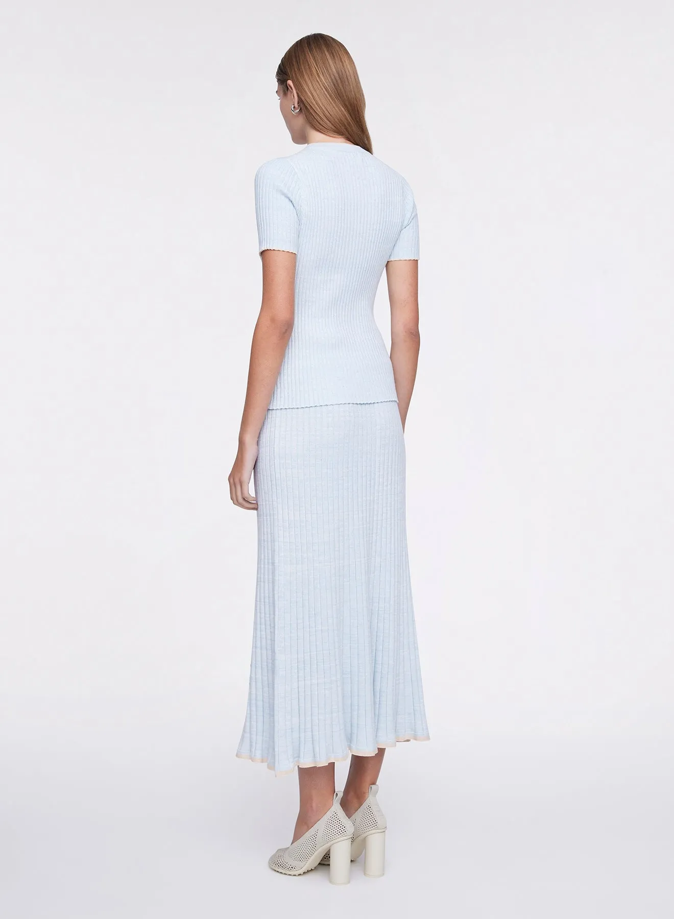 BEBE TOP (POLAR W/ MALT TRIM)