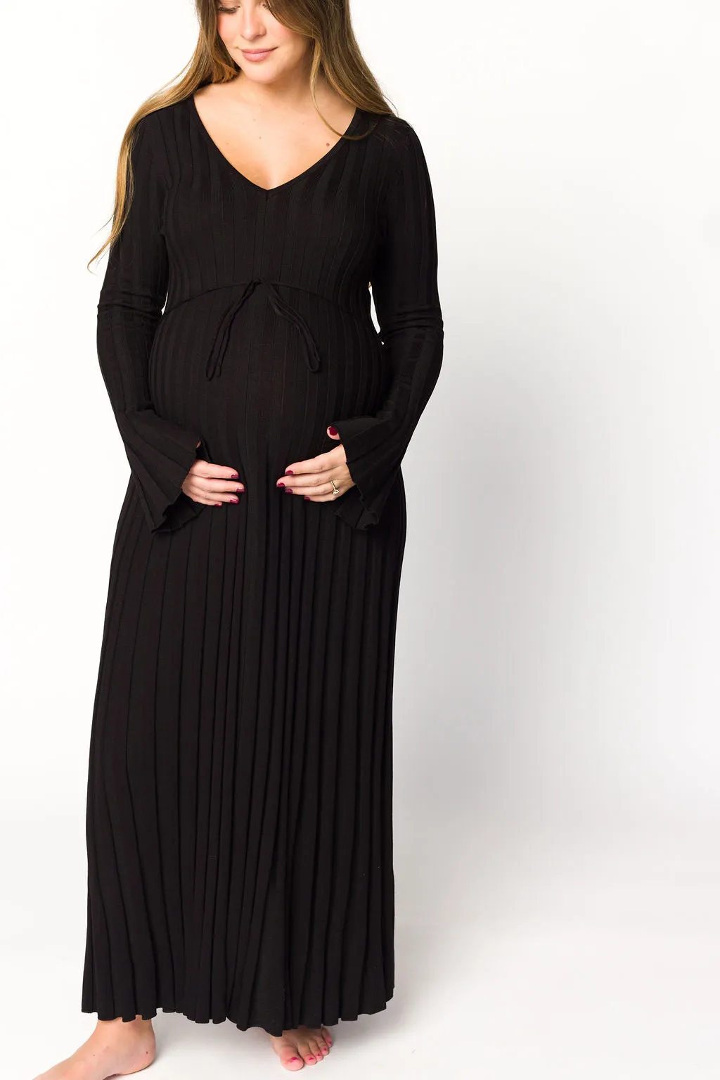 Berkeley Ribbed Knit Maxi Dress With V-Neck in Black