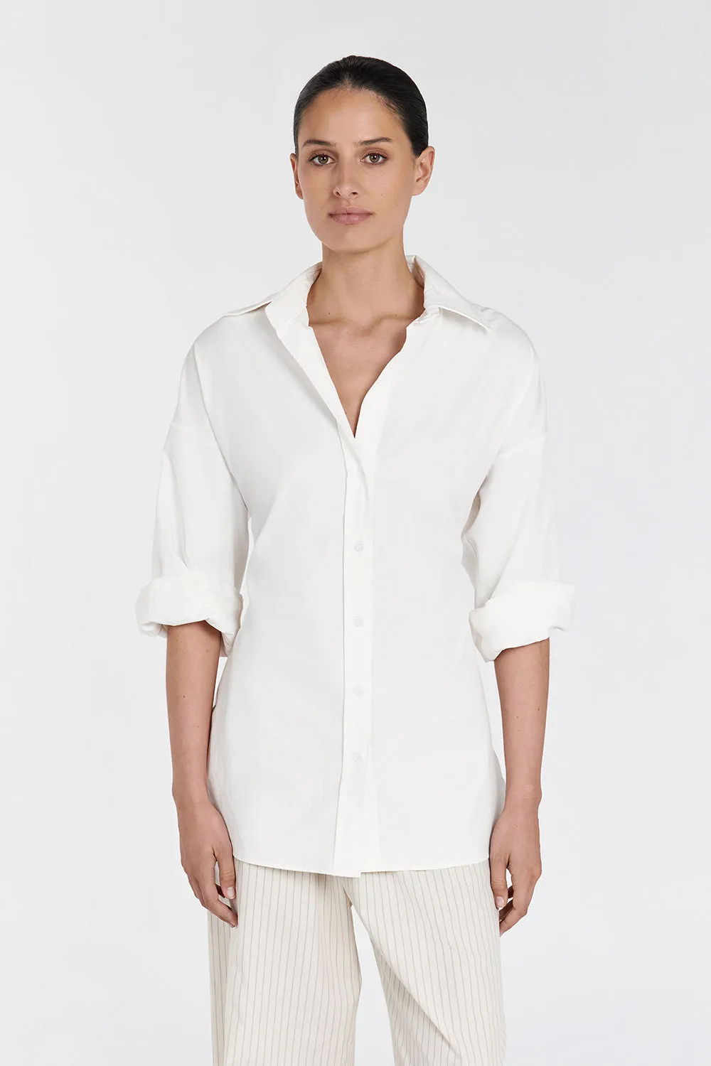 BLAKE WHITE OVERSIZED TIE SHIRT