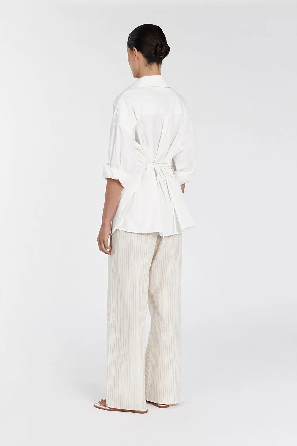 BLAKE WHITE OVERSIZED TIE SHIRT