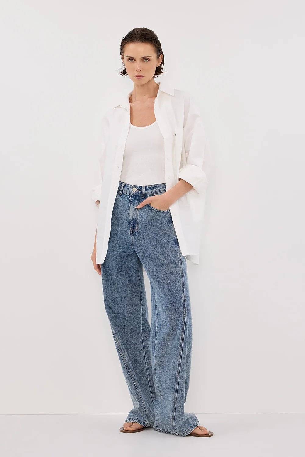 CARSON MID BLUE WIDE LEG JEAN