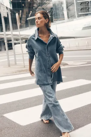 CARSON MID BLUE WIDE LEG JEAN