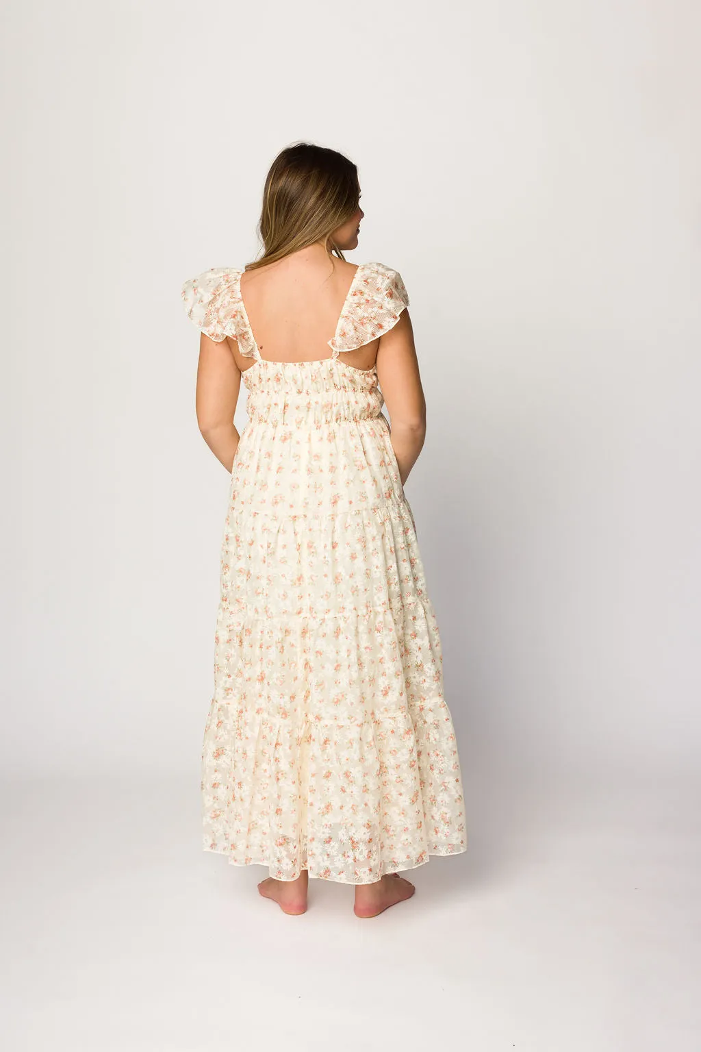 Charming Floral & Gingham Ruffled Maxi Dress in Cream/Peach Floral