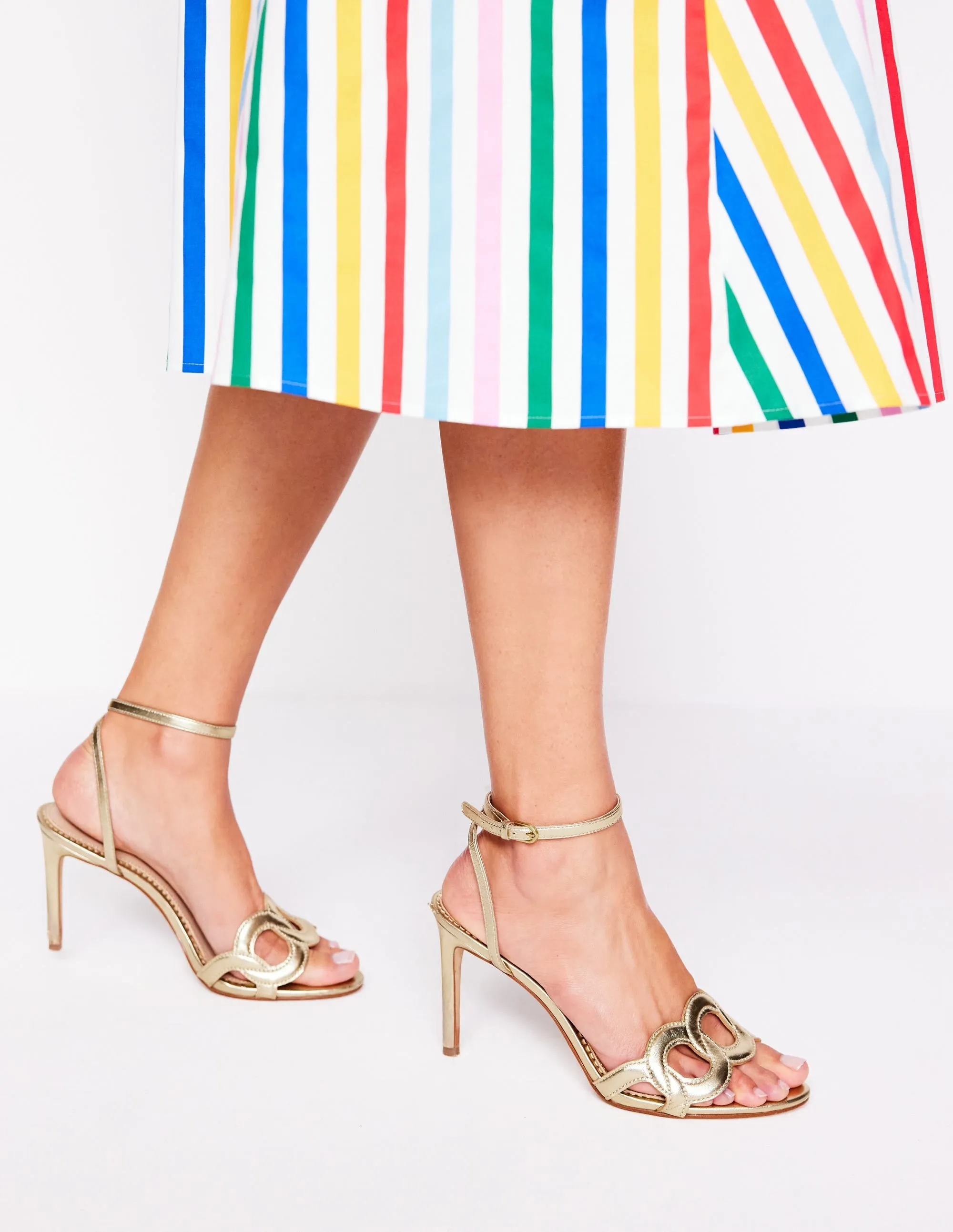 Circle Detail Heeled Sandal-Gold