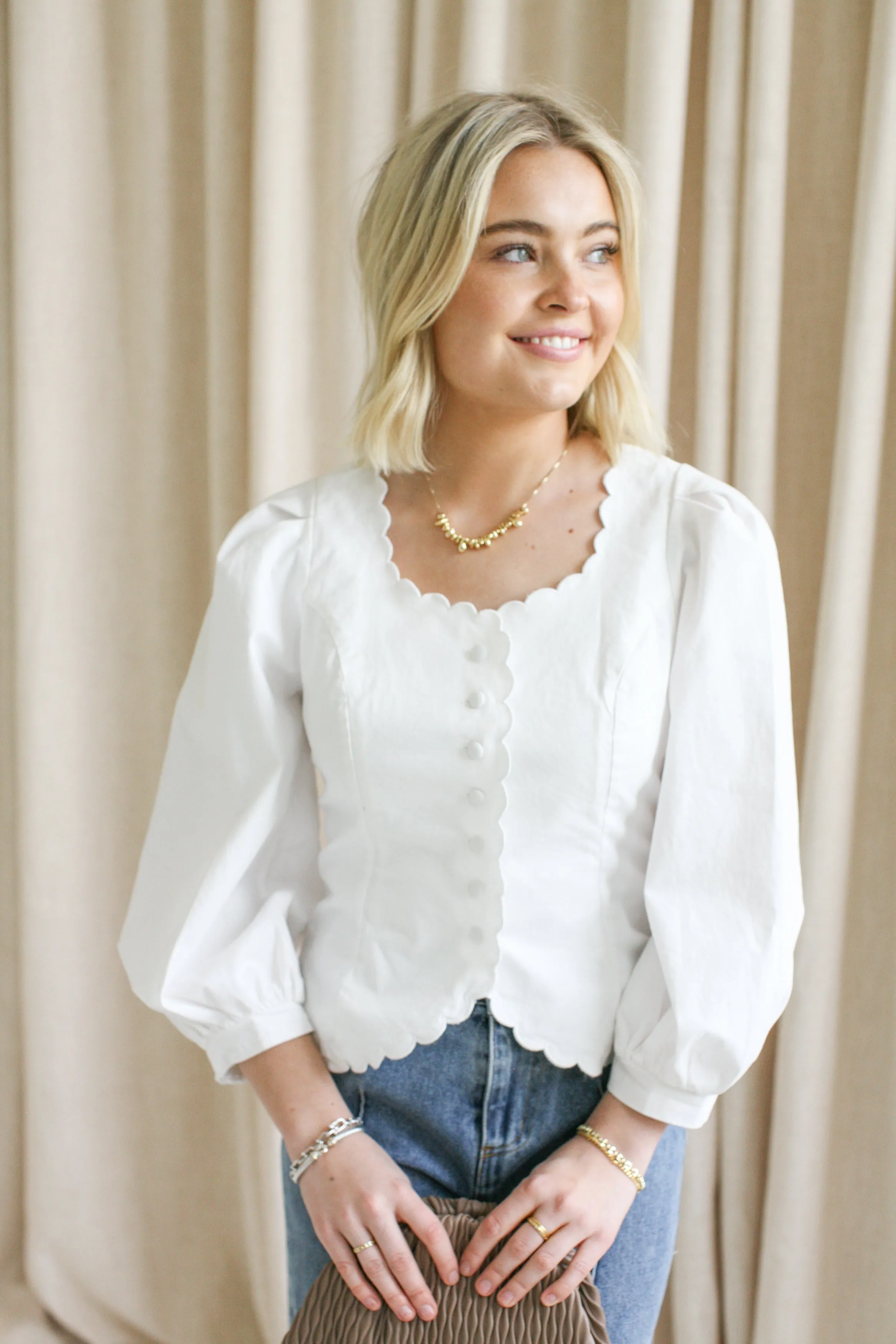 Claudia Scallop Blouse-White