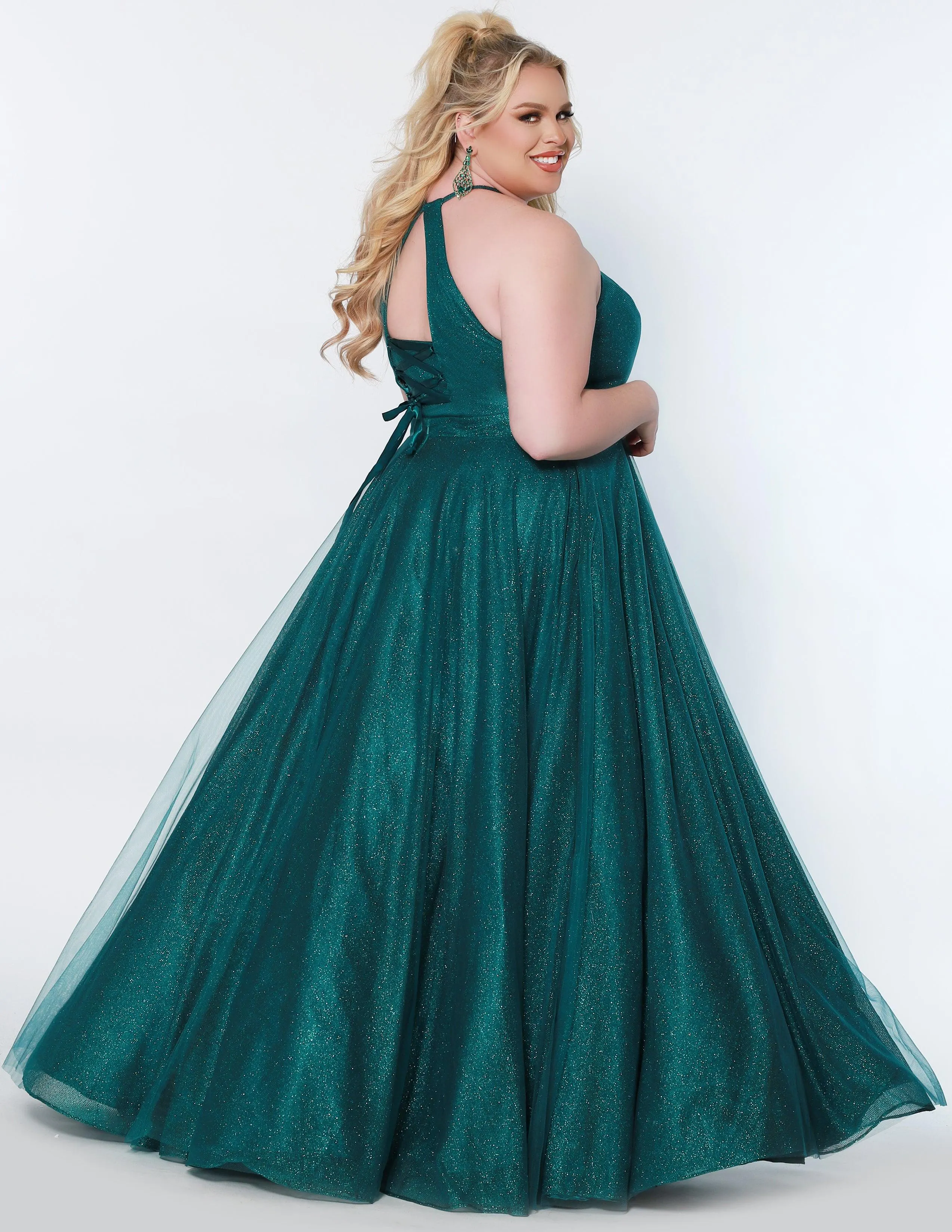 Evergreen 32 Sydneys Closet SC7323 Plus Size Long Halter Prom Dress Sale