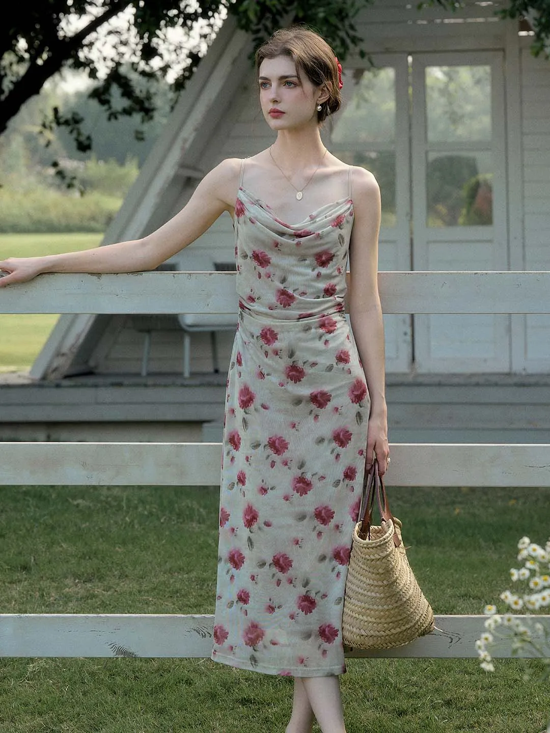 【Final Sale】Kaia Romantic Rose Print Slim Fit Slip Dress