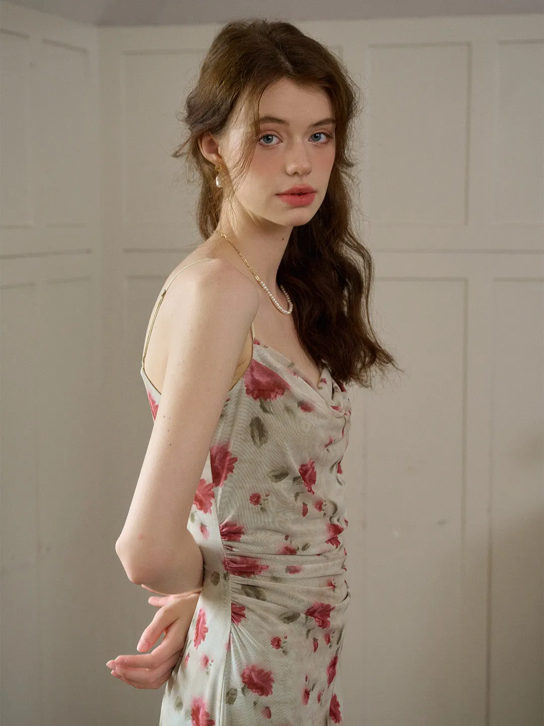 【Final Sale】Kaia Romantic Rose Print Slim Fit Slip Dress