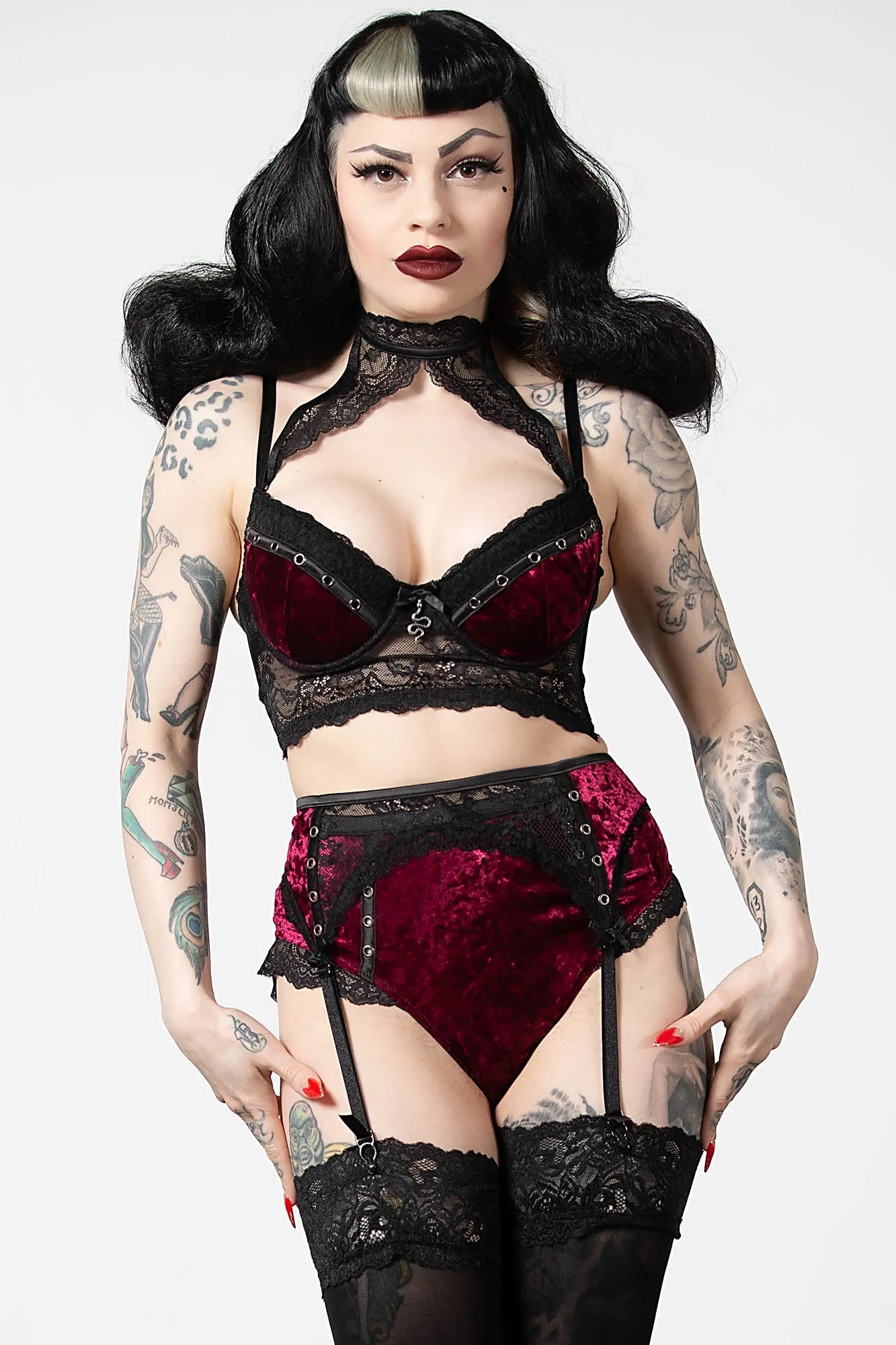Mercy Lace Garter Belt [BLOOD]