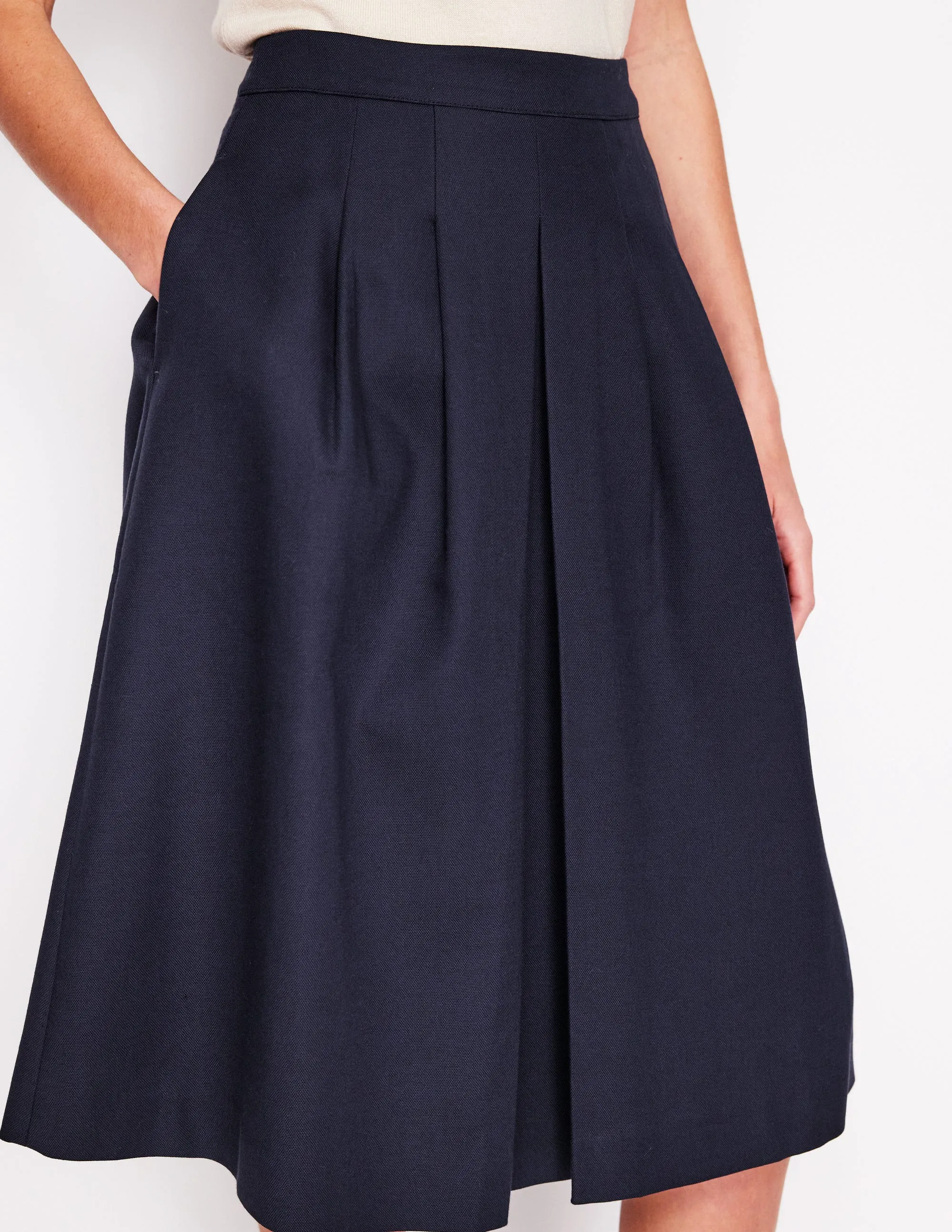 Pleat Detail Midi Skirt-Navy