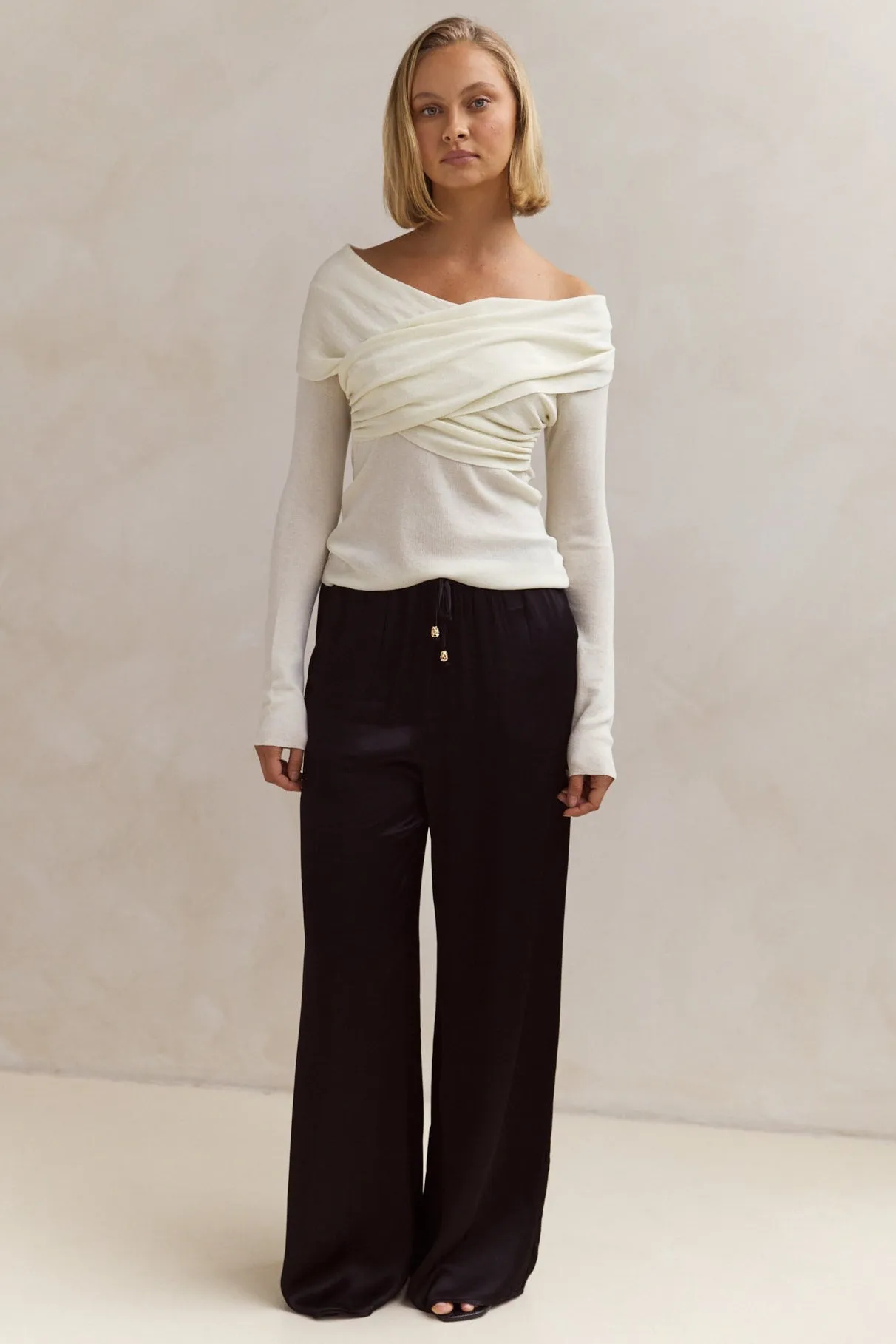 Scarlett Top (Cream)