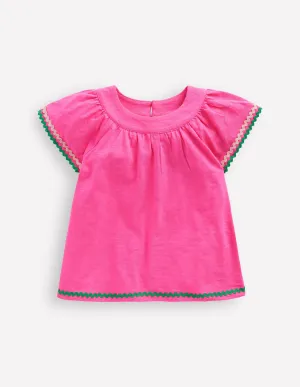 Trim Detail Pretty Top-Sorbet Pink