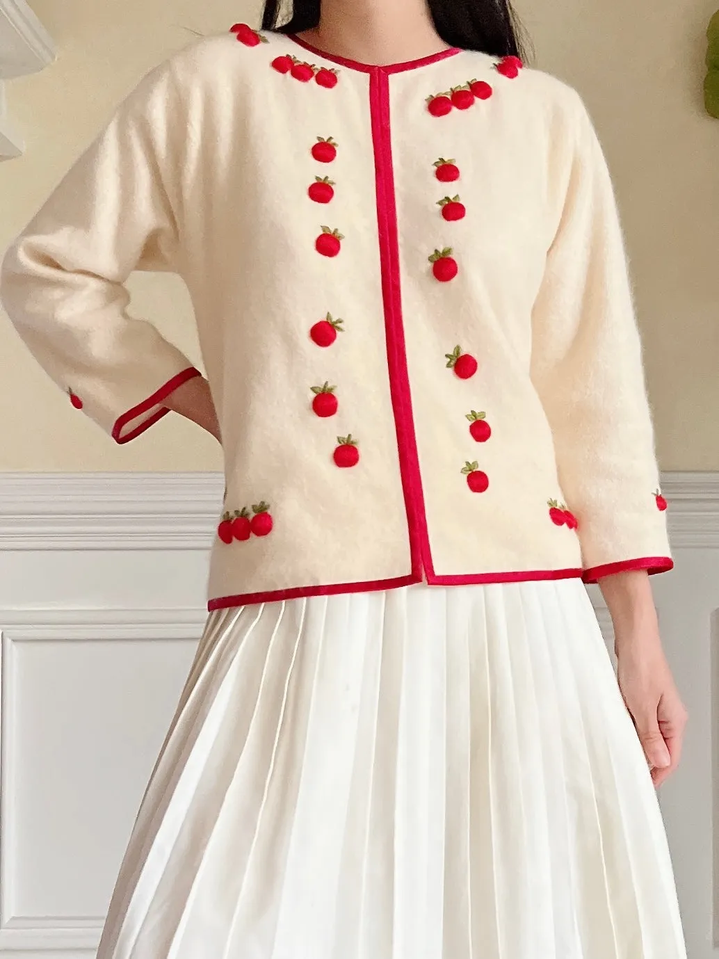 Vintage Cherry Embroidered Cardigan - S/M